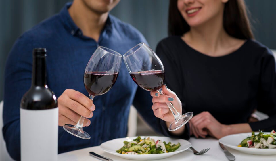 jantar e vinho